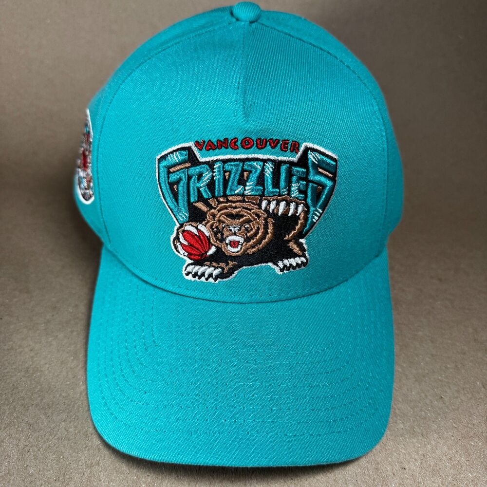 Vancouver Grizzlies Mitchell & Ness Teal Snapback Hat Vintage Retro NBA Cap